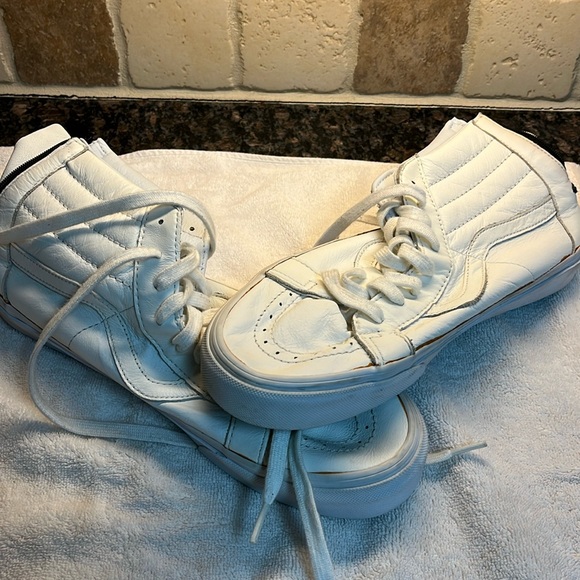 Vans Other - White Leather Vans (Size 11.5)